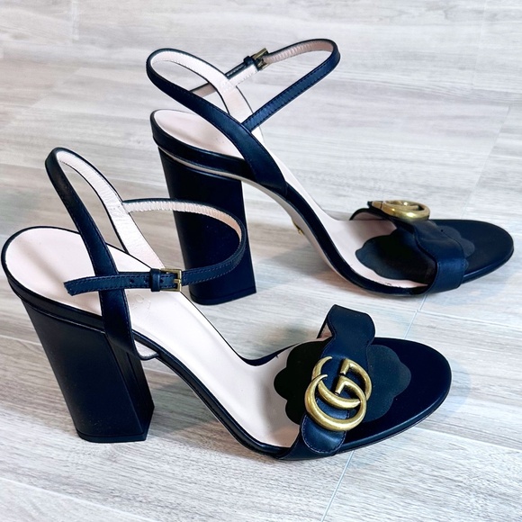 Gucci Marmont GG Gold Logo Black Leather Ankle Strap Block Heels Sandals size 7 - Picture 1 of 5